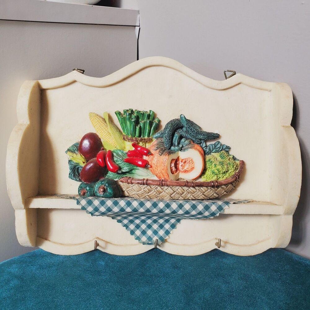 Kitchen Hanging Plaque Sculpted Veggie Weave Basket Wall Decor Hooks 8.5" X 6"